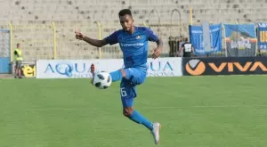 {{ otherArticle[0].article.title }}