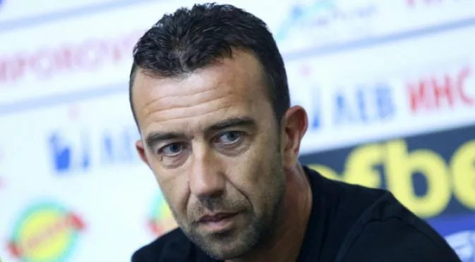 Скандалът с Петков цели да го спре за Футболист на годината, смята треньор на Славия