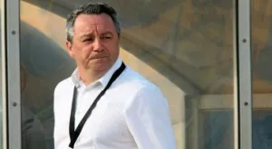 В Левски вадят български паспорт на свой чуждестранен ас