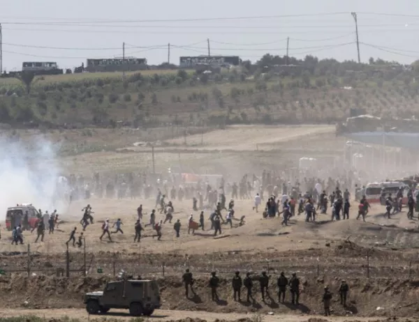 Турски сили са влезли в престрелка с кюрдски военни на сирийската граница