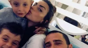 {{ otherArticle[0].article.title }}