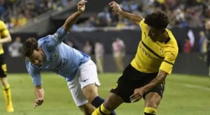 Скромното английско момче, което превзема Германия с талант (ВИДЕО) 