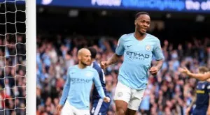 Стърлинг се съгласи на нов дългосрочен договор с Манчестър Сити