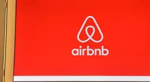 Защо паднаха акциите на Airbnb?