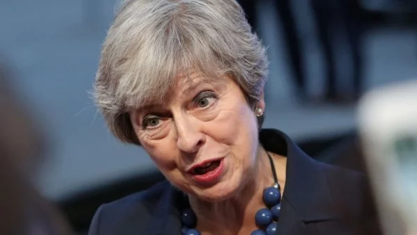 Тереза Мей втвърди поне публично тона по отношение на Brexit