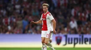 Милионите на ПСЖ ще преборят конкуренцията за талант на Аякс