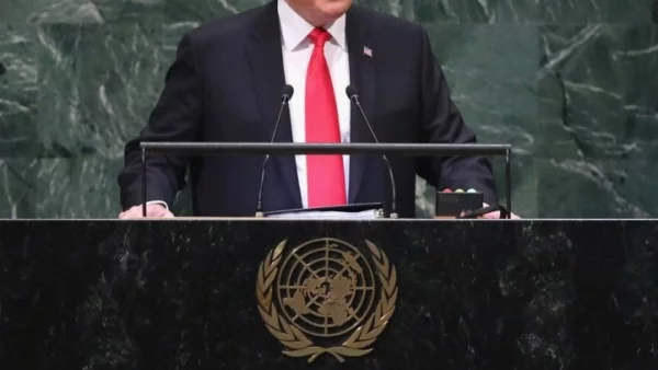 Анализ показа - Тръмп не си дава много зор да работи