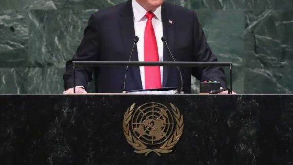 Тръмп определи медиите като „враг на народа“ 