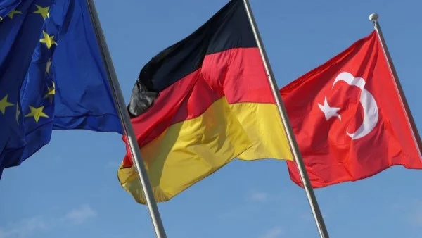 Какво може да се очаква от разговора между Меркел и Ердоган