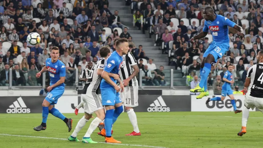Поредният гол на Роналдо не спаси Ювентус от провал срещу Наполи в Серия А 