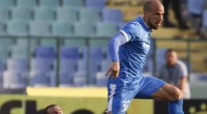 {{ otherArticle[0].article.title }}