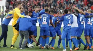 Левски разгърна атакуващата си мощ и опердаши последния в Първа лига