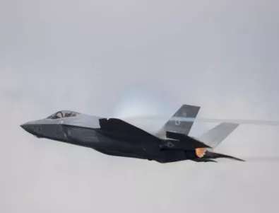САЩ спират да обучават турски пилоти на F-35 