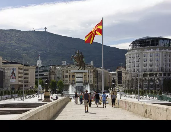Има ли агенти на чужди служби във военното министерство на Македония?