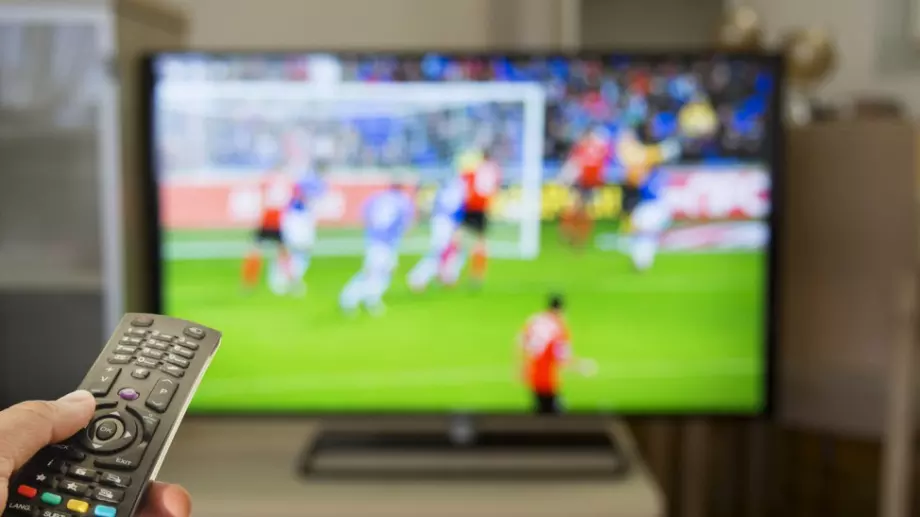 Футбол и спорт по телевизията днес, 11-и април (общо 15 събития)
