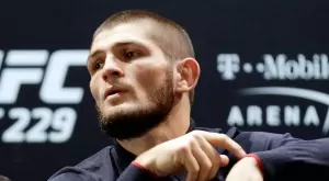 {{ otherArticle[0].article.title }}