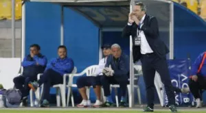 Стоянович пуска защитник в халфовата линия срещу Верея