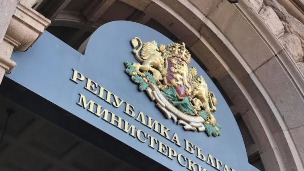 Отпускат 300 000 лв. за ремонт и изграждане на военни паметници