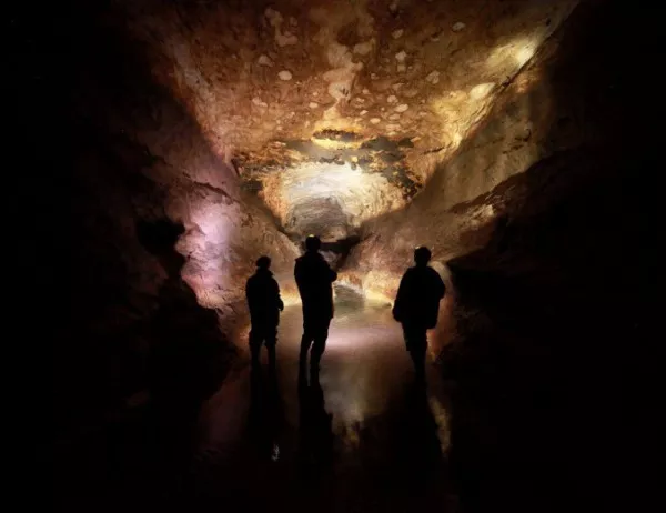 Красотата на пещера "Голубовица" вече е по-позната (СНИМКИ)