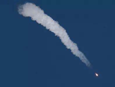 След като маневрира бързичко назад от Херсон, Русия се хвали с нова ракета (ВИДЕО)