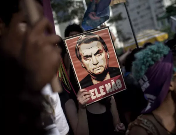Фаворитът за бъдещ президент на Бразилия опита да се защити: Не съм крайнодесен