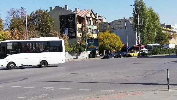 Билетът за градския транспорт в Пловдив няма да поскъпва, уверява кметът на града