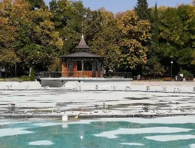Пеещите фонтани в Пловдив замлъкнаха 