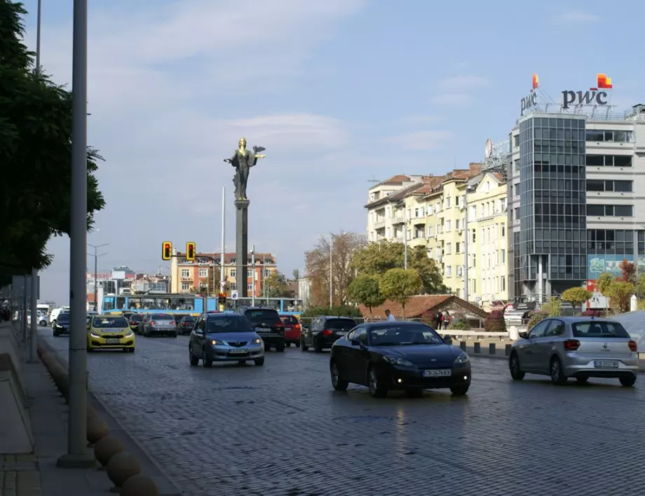 ПП-ДБ бие здраво по райони в София, "Възраждане" се надяваше за кратко за кмет