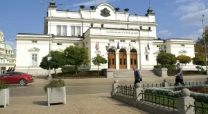 Бизнесът вече ще може да дава дарения на политическите партии в България