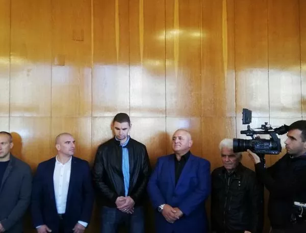 Бургаският районен съд отложи делото срещу търсените в Турция български граничари