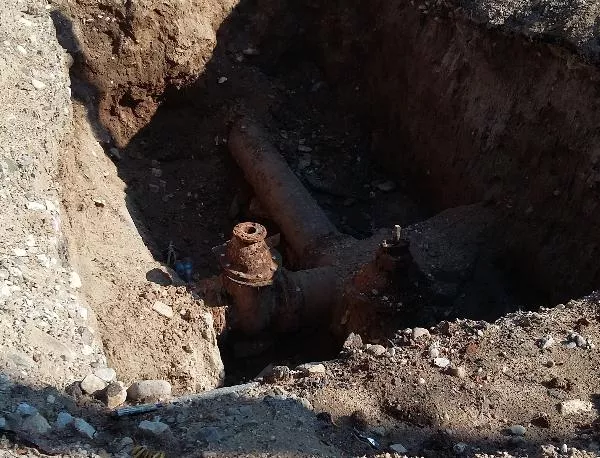 Подмяна на стар водопровод в Асеновград слага край на честите аварии