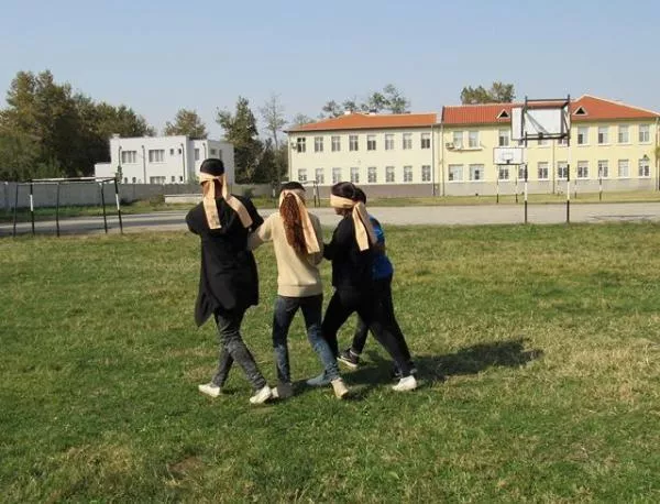 „Тиймбилдинг в клас“ - за първи път в асеновградско училище