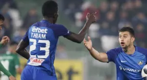 {{ otherArticle[0].article.title }}