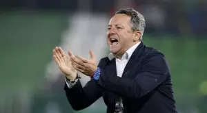 Славиша Стоянович коментира очакванията си за мача със Славия