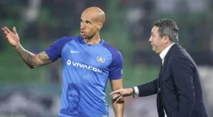 Във Франция: "Левски счупи касичката си заради Обертан", вижте колко прибира