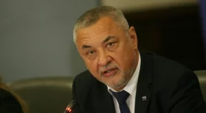 81% от българите искат Валери Симеонов да подаде оставка, сочи проучване