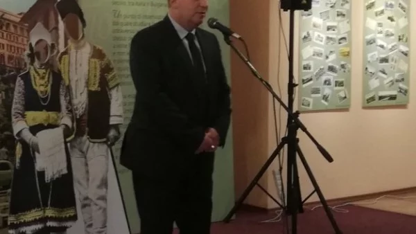 Областният управител на Кюстендил откри изложба, даваща старт на съвместни проекти с Италия и Гърция 