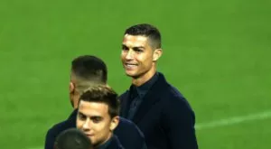 {{ otherArticle[0].article.title }}