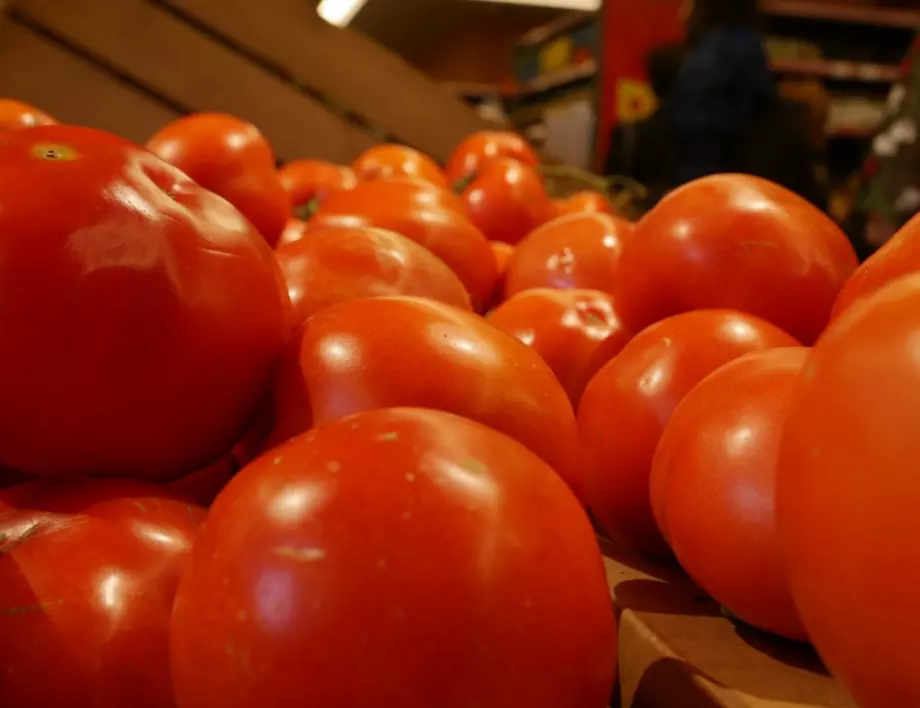 С малко йод ще предпазите доматите от всякакви болести