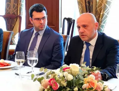 Вицепремиерът Дончев се срещна с почетните консули в България