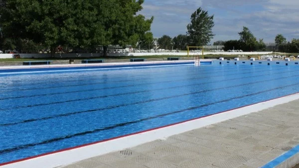 Ремонт на басейна в Асеновград, откриват сезона в края на май