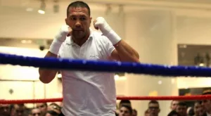 {{ otherArticle[0].article.title }}