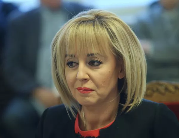 Омбудсманът Мая Манолова отново на съд с „Топлофикация София“