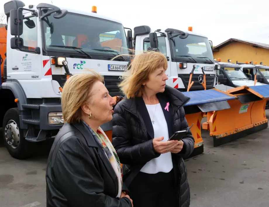 7 фирми са ангажирани със зимното почистване на София
