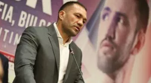 {{ otherArticle[0].article.title }}