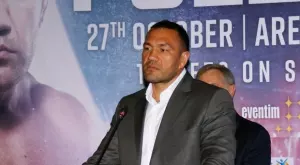 {{ otherArticle[0].article.title }}