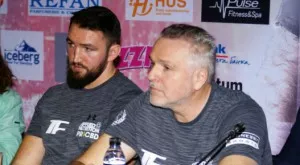 Питър Фюри: Разберете, че Хюи се би полуослепял!