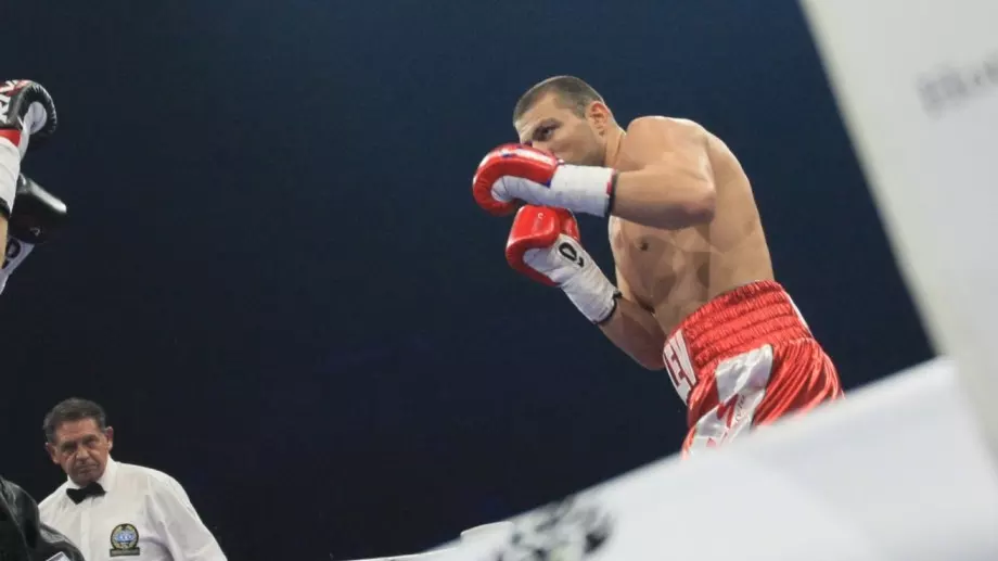 Успехът в Пловдив донесе на Тервел Пулев уникално постижение в професионалния бокс