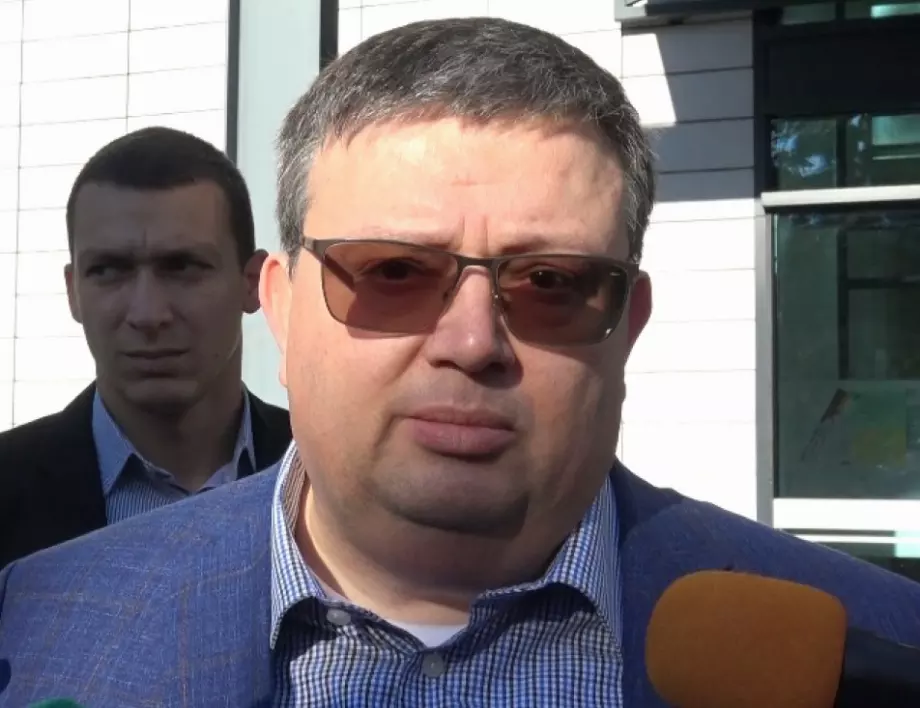 Сотир Цацаров срещу Бойко Ноев на тема "руско влияние": Секретна битка в съда