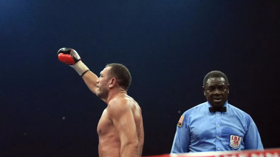 "Boxing news 24": Феновете не искат да гледат Джошуа/Руис срещу Пулев